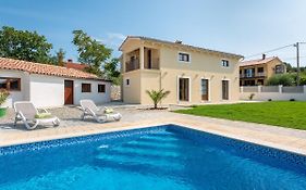 Tranquil Holiday Home In Labin With Private Swimming Pool